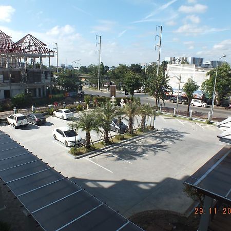 Hotel Sukkhamas Pirom Nakhonratchasima Esterno foto