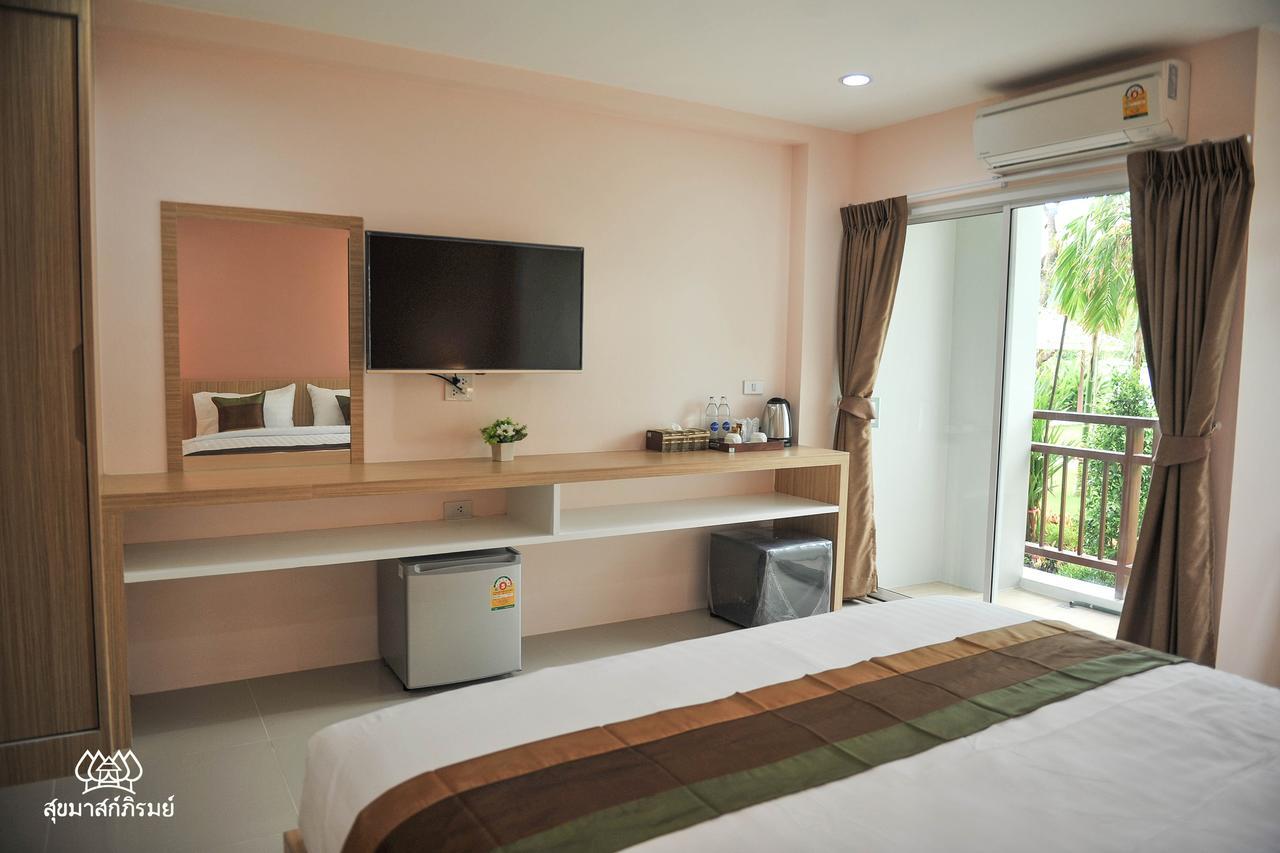 Hotel Sukkhamas Pirom Nakhonratchasima Esterno foto