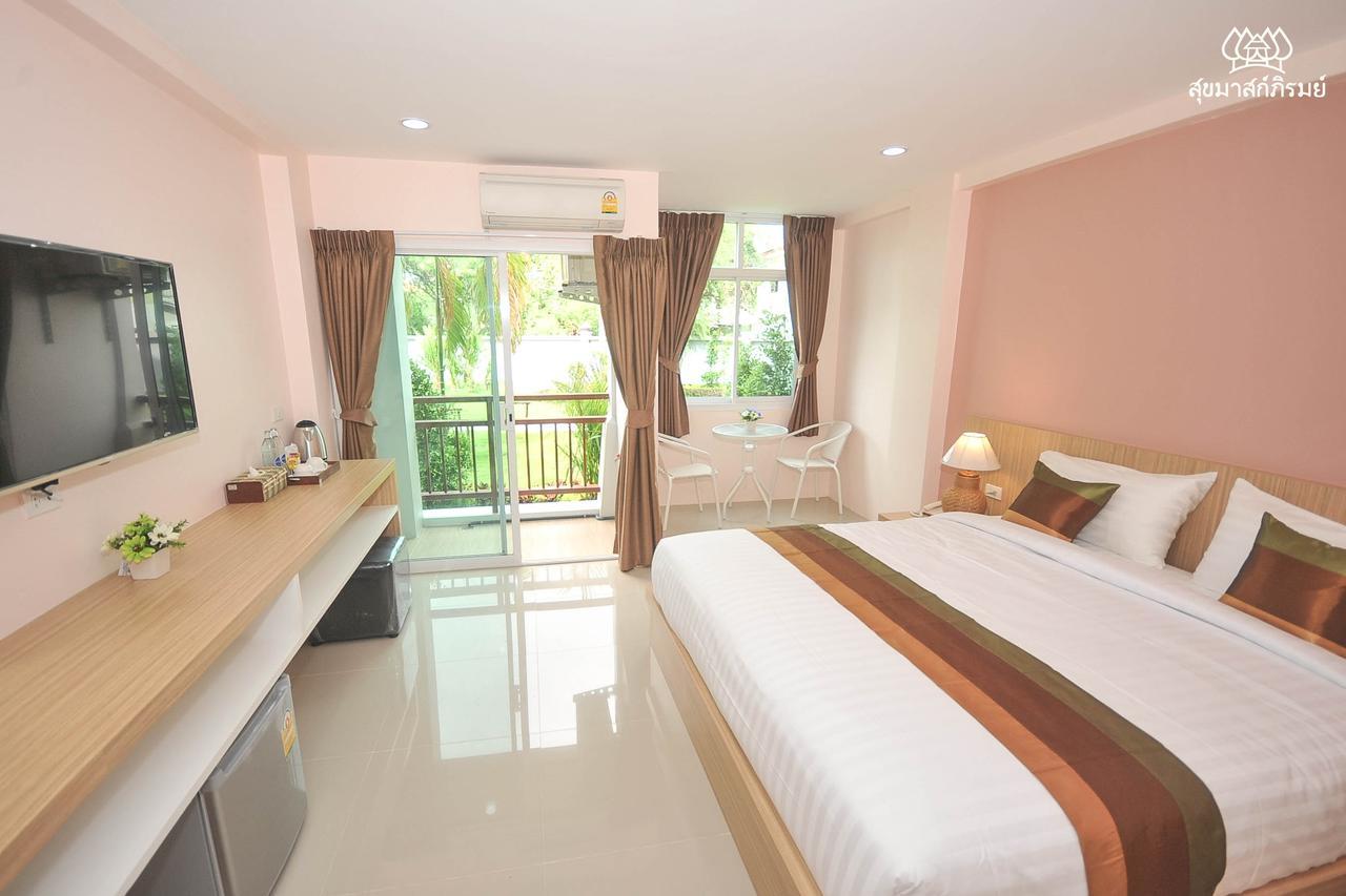 Hotel Sukkhamas Pirom Nakhonratchasima Esterno foto